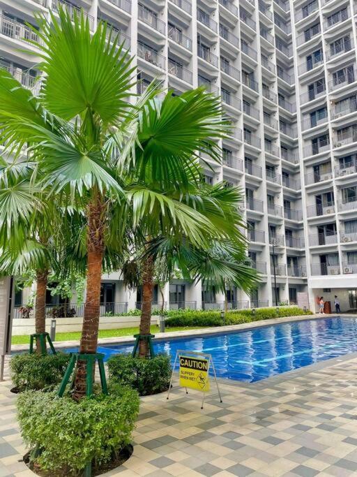 Fully Equipped 1Br Condo At Shore2 Near To Moa مانيلا المظهر الخارجي الصورة