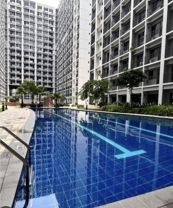 Fully Equipped 1Br Condo At Shore2 Near To Moa مانيلا المظهر الخارجي الصورة