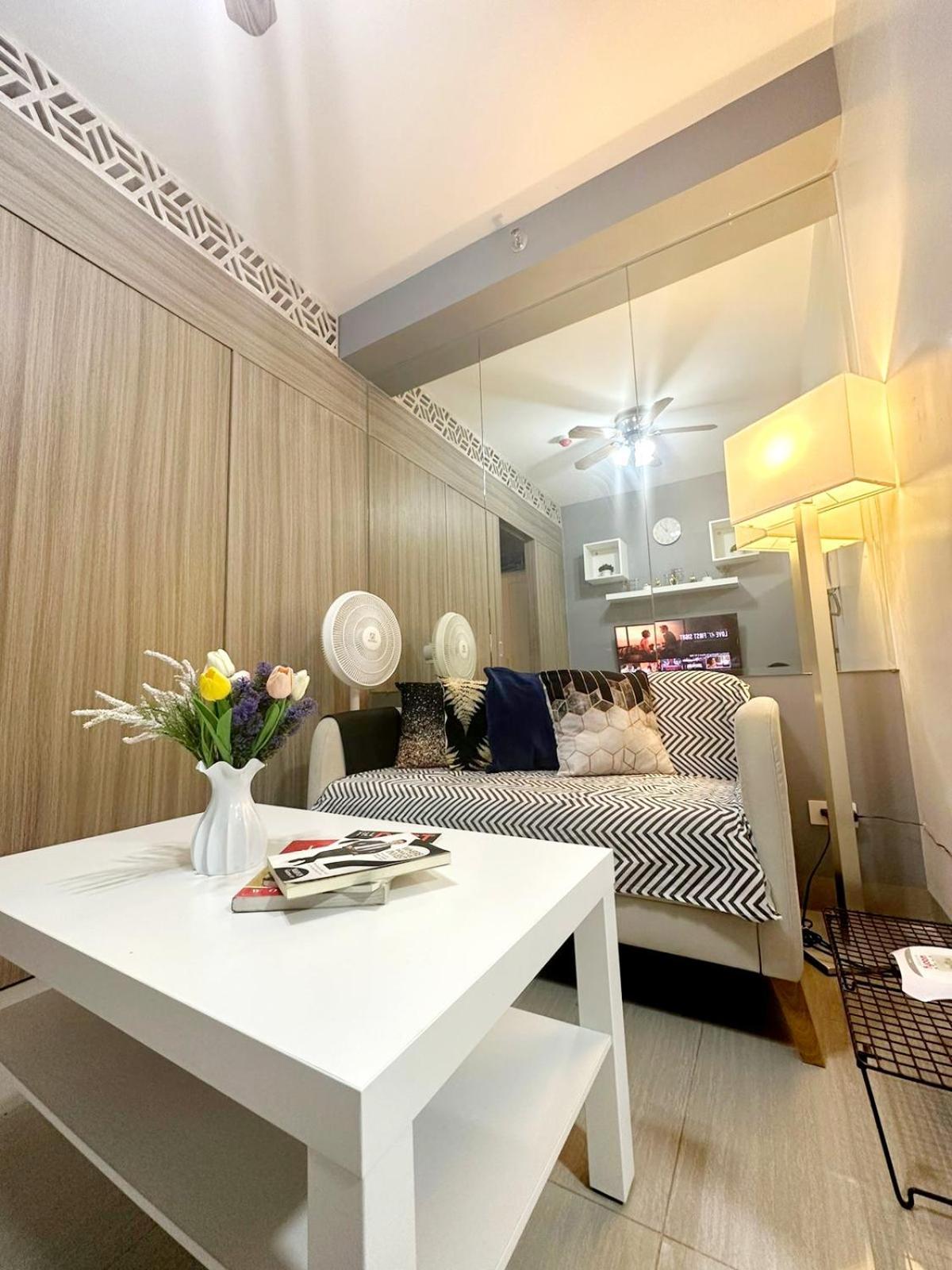 Fully Equipped 1Br Condo At Shore2 Near To Moa مانيلا المظهر الخارجي الصورة